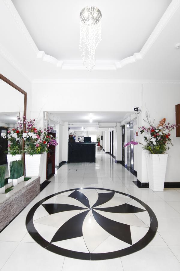 Hotel Flor De Liz Guayaquil Exterior foto